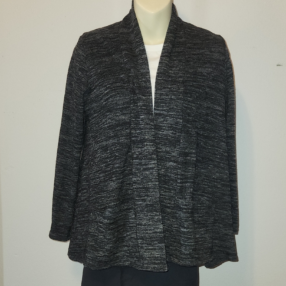 ECLA Women's Black Open Front Sweater With 2 Pockets